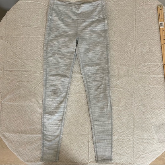 Athleta Leggings Heather Grey Textured Size Small Gently Worn Hidden WaistPocket - Picture 9 of 9